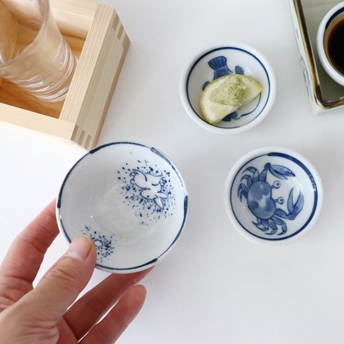 일본 감성, 5점 만점의 달토끼 소스 종지로 특별한 식탁을 완성하세요!