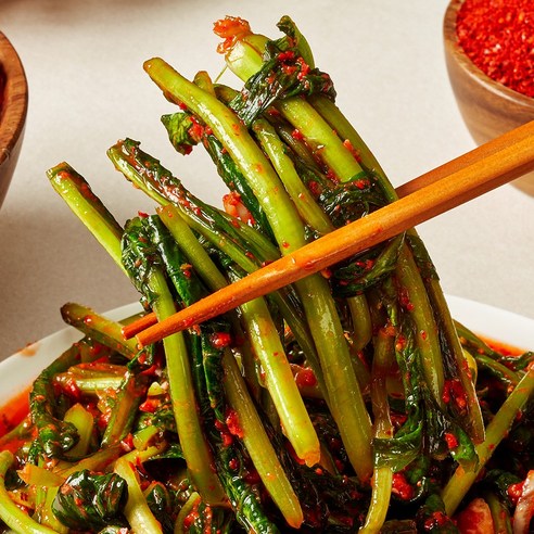 갓 지은 신선함, 맛장군 오늘 담근 열무김치로 식탁을 풍성하게!