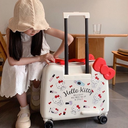 헬로키티 라이딩 캐리어와 함께 떠나는 꿈같은 여행!