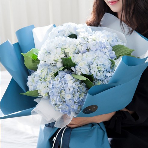 예쁜꽃다발의 생화 꽃배달: 특별한 순간을 더욱 특별하게