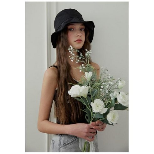 에고이스트 리본 스트링 버킷햇으로 햇볕 걱정 없이 스타일리시하게!