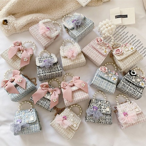 사랑스러운 디자인과 실용성을 겸비한 완벽한 어린이 크로스백