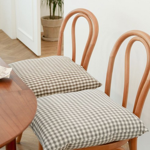 프리미엄 소재와 오래가는 쿠션감의 진드기 방지 방석