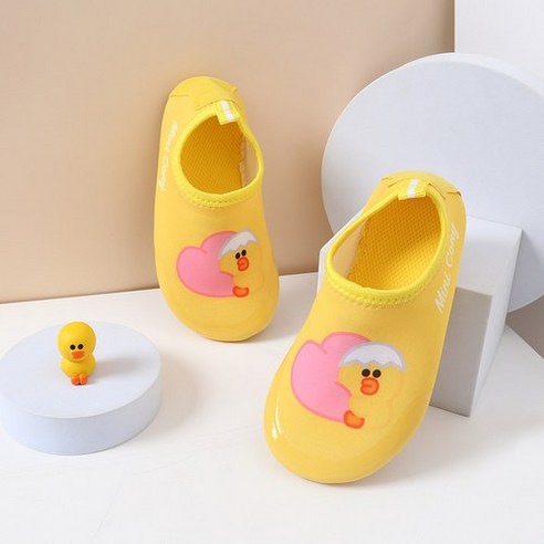 샐리와 함께하는 즐거운 물놀이, 안전하고 편안한 여름 필수템