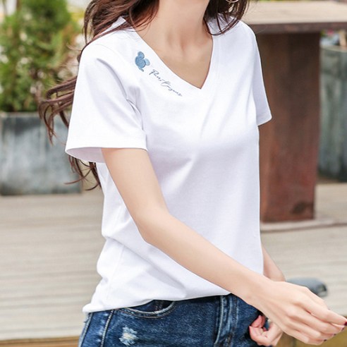 데일로엔 여성용 미키 브이넥 티셔츠: 편안함과 스타일의 만남
