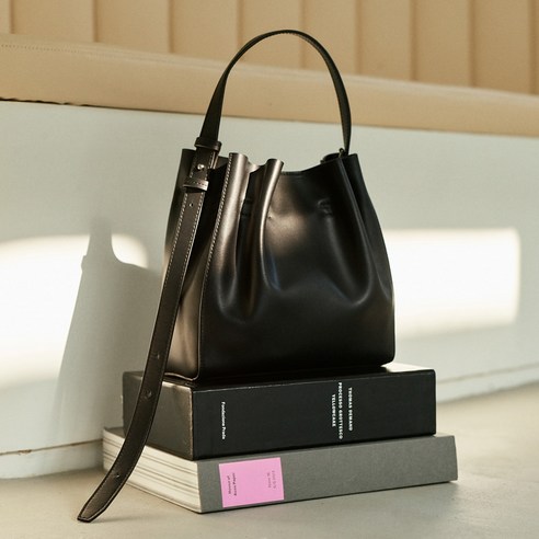 [단독] 르아보네 LILI_BAG_BLACK