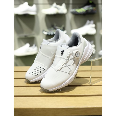 아디다스골프 신구로점 편안함과 안정감 퍼포먼스를 모두 잡은 가벼운 디자인 ZG23 보아 라이트스트라이크IF0239