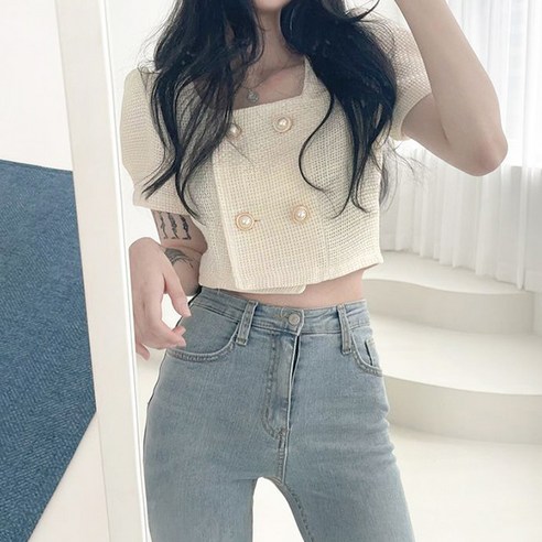 [발리걸] 스퀘어넥 펄 더블버튼 크롭 반팔 트위드 자켓