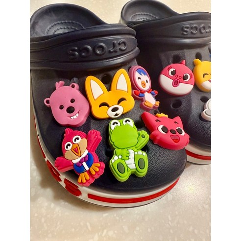 아이의 신발에 상상력을 불어넣는 뽀통령 파츠 세트