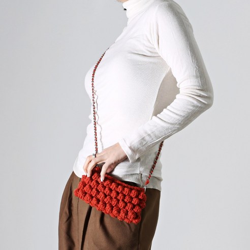 슈퍼스토리 DIY 버블스티치 크로스 미니백: 필수품을 세련되게 보관하는 완벽한 액세서리