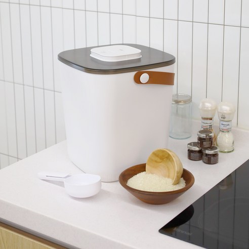 신선함을 지키는 진공 쌀통