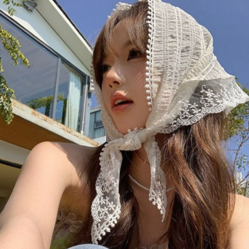 제이앤지 아이러브 반다나 머리 스카프 레이스 삼각 스카프 플리츠스카프 제이앤지 아이러브 반다나 머리 스카프 레이스 삼각 스카프 플리츠스카프