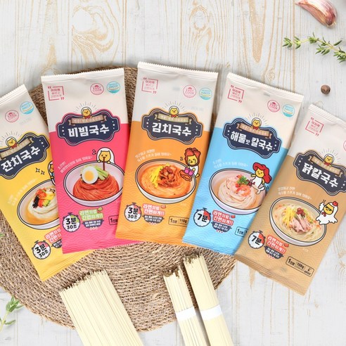 간편함과 맛, 가성비를 모두 잡은 1인분 닭칼국수 밀키트