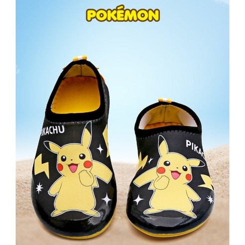 피카츄와 함께하는 시원한 여름 물놀이, 사이즈만 주의하면 완벽!