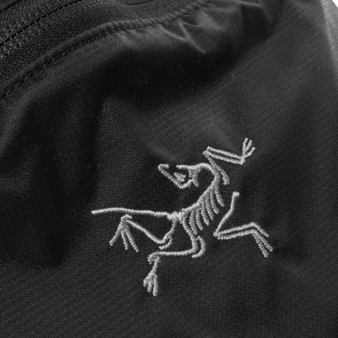 일상과 모험을 자유롭게, 모모킹 백팩 아크테릭스 헬리아드 15L