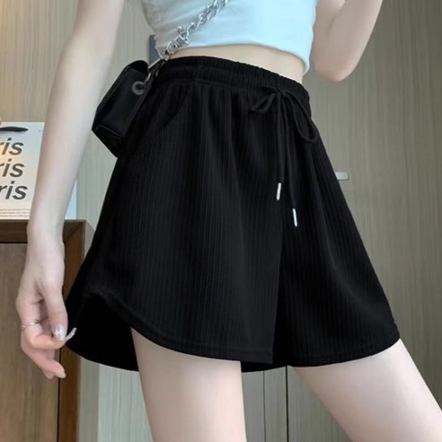 여름철 시원하고 편안한 착용감의 하바우 여성 쿨링 밴딩 반바지