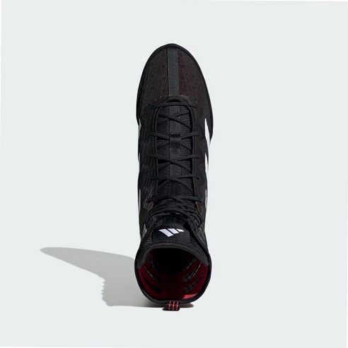 링 위를 지배하는 열정과 투지의 동반자, 아디다스 박스 호그 4