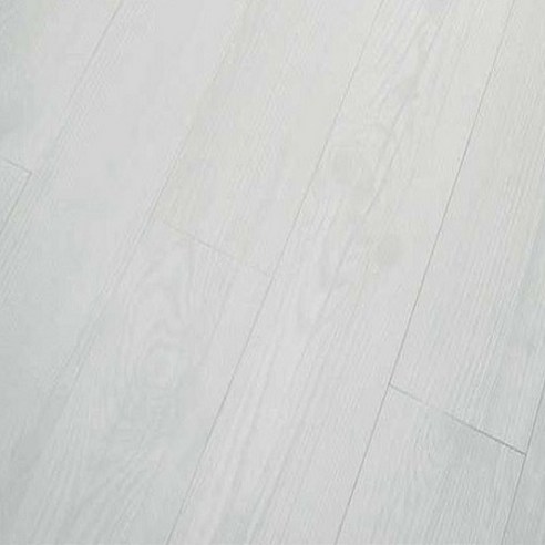 붙이기만 하면 끝! 곰팡이 걱정 없는 셀프 인테리어, 국산 점착식 데코타일로 시작하세요.