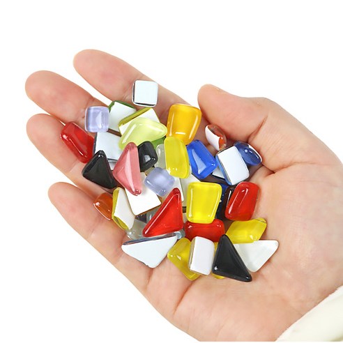 색타일 놀이로 아이의 상상력을 톡톡 깨우세요!