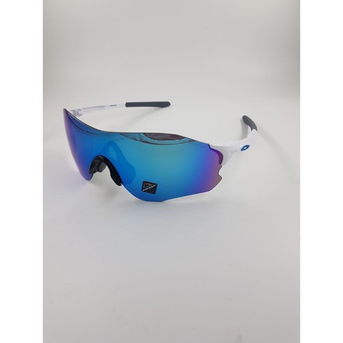 눈부심 걱정 없이 즐기는 골프 & 라이딩, 오클리 이브이제로 변색 고글