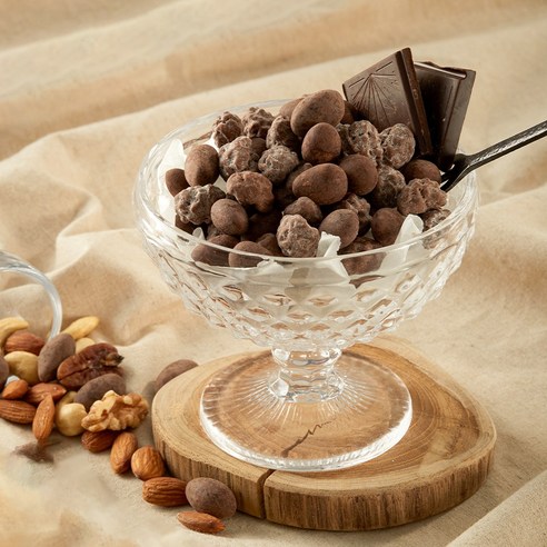 고소한 아몬드와 부드러운 초콜릿의 완벽한 조화