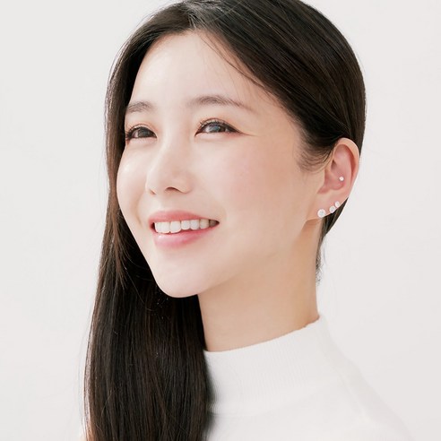 925실버 큐빅 무알러지 침타입귀걸이 화이트한쌍 4사이즈