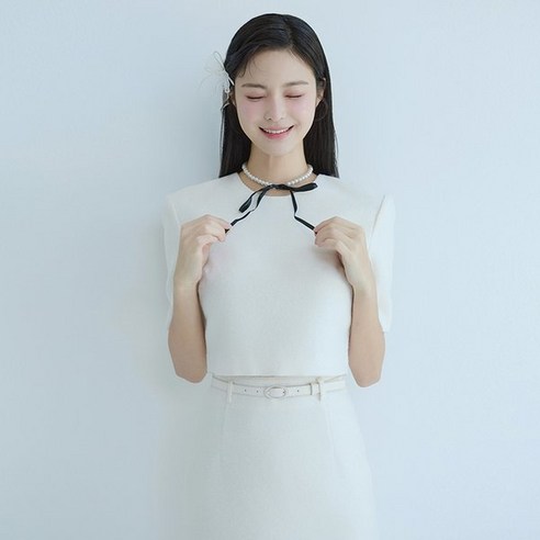 잇미샤 24 셔링소매 배색 원피스 ITO5ZOP700137506 Best Top5 9 잇미샤 진주 장식 크롭 셋업 블라우스 ITO4ZBL500 528078