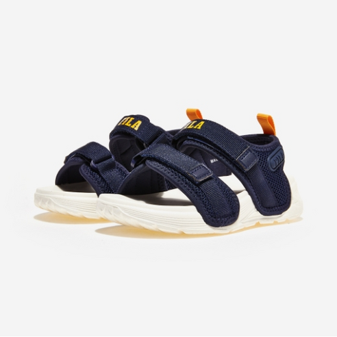 땀 많은 우리 아이 발을 위한 시원하고 편안한 선택, 휠라키즈 롤리샌들