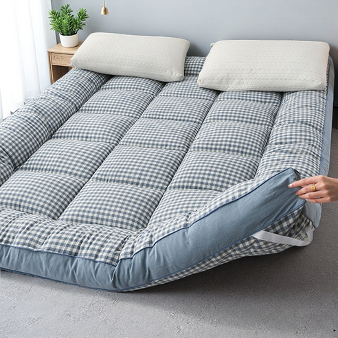 꿀잠 예약! 대두섬유 토퍼로 침대 없이도 호텔 침대처럼 접이식사계절토퍼