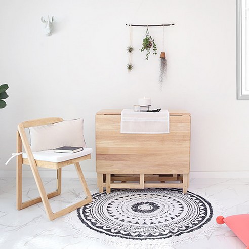 따스한 원목, 실용적인 디자인으로 완성하는 행복한 식사 공간