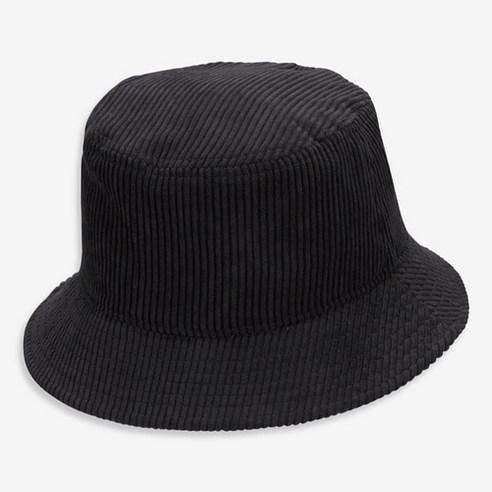 겨울철 아이들의 스타일과 따뜻함을 책임지는 나이키 키즈 버킷햇
