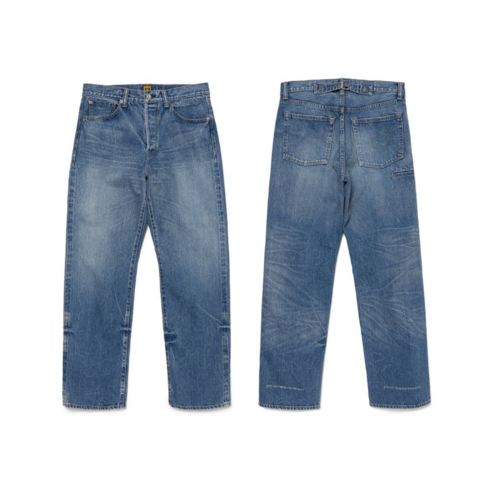 고전과 현대의 완벽한 조화: 휴먼메이드 스트레이트 데님 팬츠 퓨처