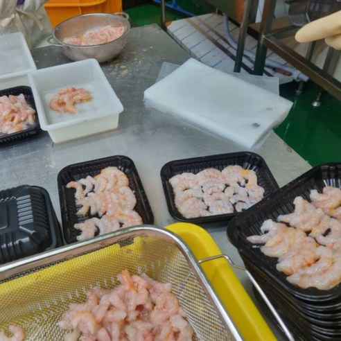 신선하고 부드러운 여수 대마새우의 향연, 손질의 섬세함과 편리함