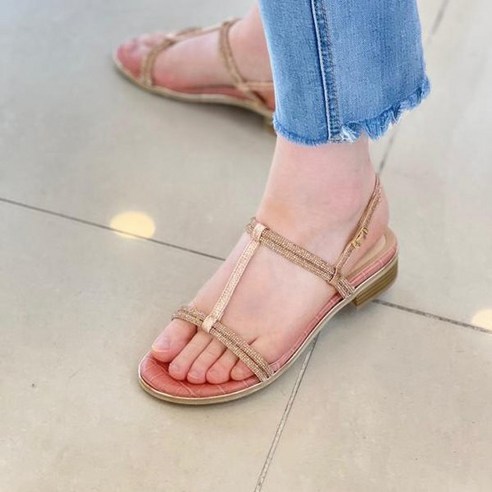 미소페 3cm 발편한 스트랩 샌들 112224032