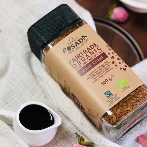 진한 로스팅의 유기농 공정 무역 다크 로스트 커피