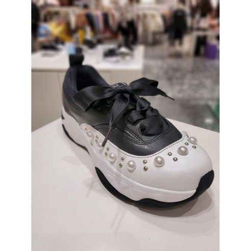 슈콤마보니 Shine dew sneakers(black)DG4DS23017BLK