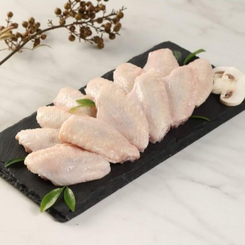 치킨마켓 국내산 냉동 닭날개 닭윙은 할인가격과 평점이 높은 대용량 상품입니다.