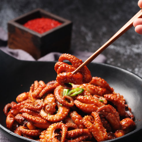 매콤한 불맛으로 밥상 고민 끝! 만석동 종가 쭈꾸미 볶음