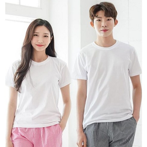 국내산 면 소재의 편안하고 클래식한 베이직 티셔츠