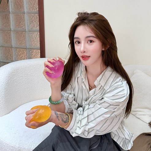 몽환적인 바이올렛, 소리 없이 스트레스 해소