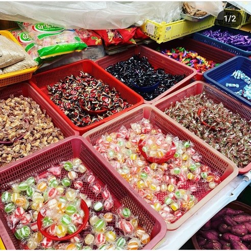 전통의 맛과 즐거움이 가득한 대용량 왕사탕