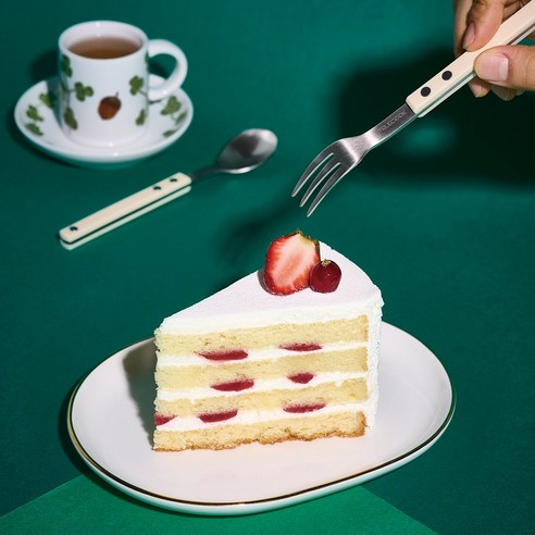 작은 사치로 완성하는 특별한 디저트 타임