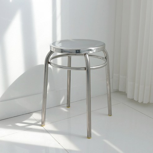 일상에 스며드는 간결함과 견고함, 케이트가든 스텐 원형 스툴 의자