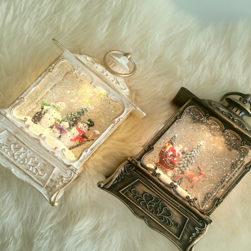 겨울의 감성을 담은 크리스마스 소품