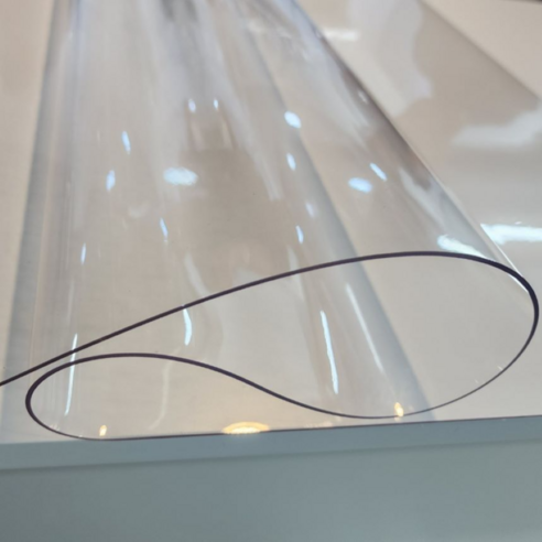 주니안 투명매트: 일상 속 가구를 빛내고 보호하는 마법 맞춤투명매트