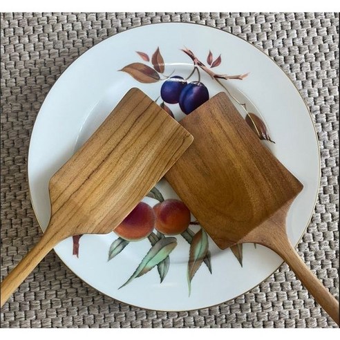 자연을 담은 티크우드, 당신의 요리를 더욱 특별하게