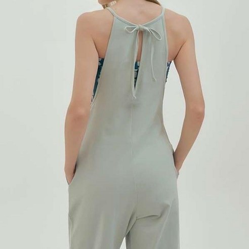 숨겨왔던 나를 깨우는 황금빛 터치! 가을을 위한 스타일리시 점프수트