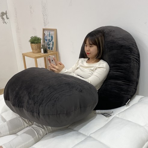 쫀득함이 몸을 감싸는 찹쌀떡 베개 필로우