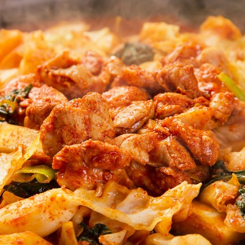 칼퇴 후 15분 완성! 춘천 닭갈비로 맛과 간편함 모두 잡으세요.