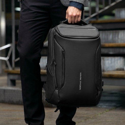 남성 직장인을 위한 내구성 있고 기능적인 노트북 가방